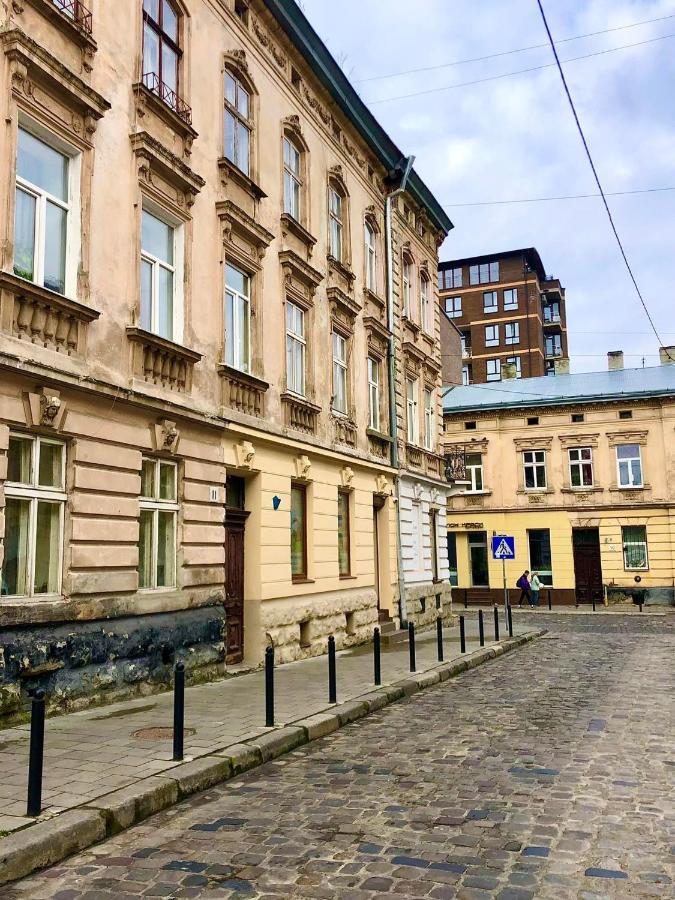 Romantic Apartments - Near Opera House 11/7 Lwów Zewnętrze zdjęcie